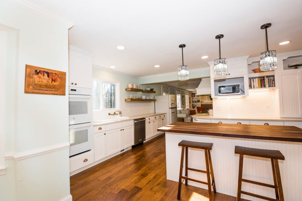 Stone Mountain Kitchen Remodel by Dunwoody Contractor