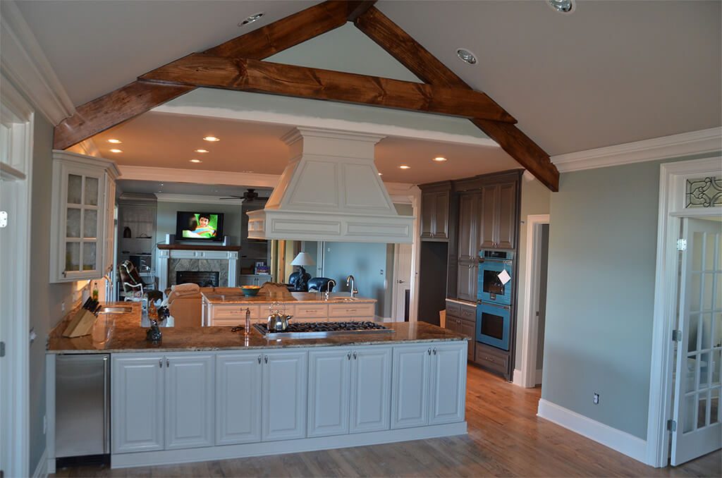 Kitchen Remodel in Roswell Wording under picture is Kitchen Remodel we completed in Roswell